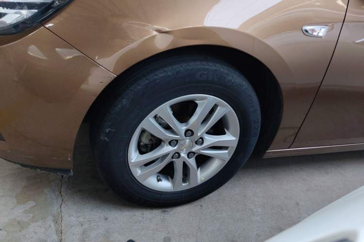 Used Chevrolet Cavalier 2019 320 Automatic Xinyue Edition Exterior 7