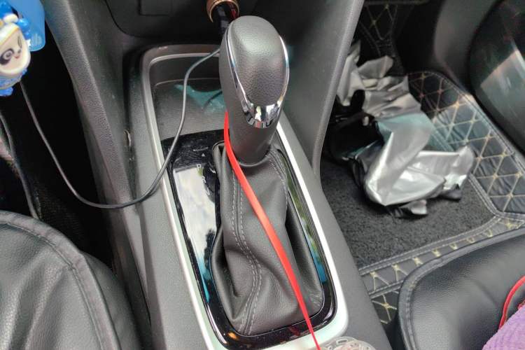 Used Chevrolet Cavalier 2019 320 Automatic Enjoyment with Sunroof Gear Lever
