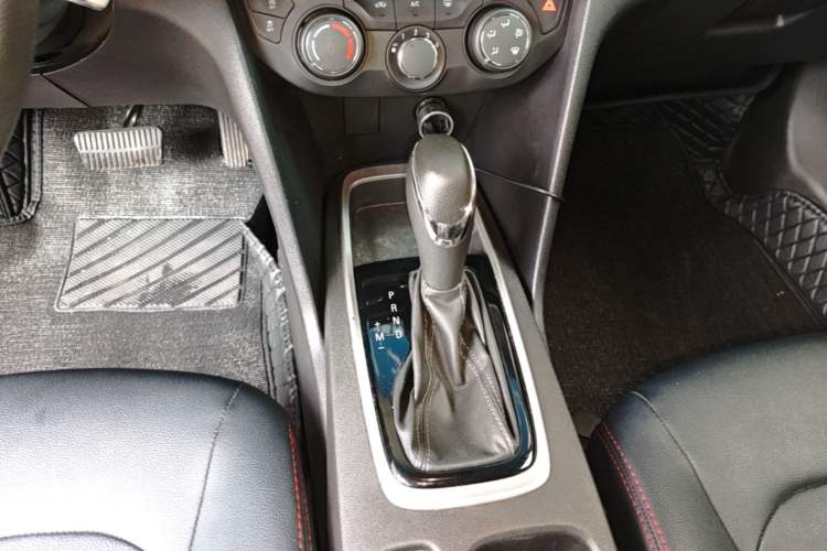 Used Chevrolet Cavalier 2019 320 Automatic Enjoyment with Sunroof Gear Lever