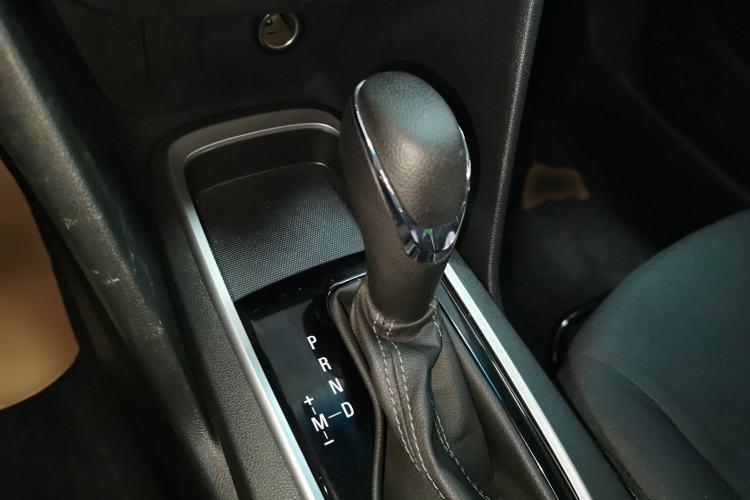 Used Chevrolet Cavalier 2019 320 Automatic Enjoyment with Sunroof Gear Lever