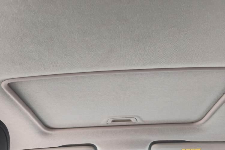 Used Chevrolet Cavalier 2019 320 Automatic Xinyue Edition Headliner