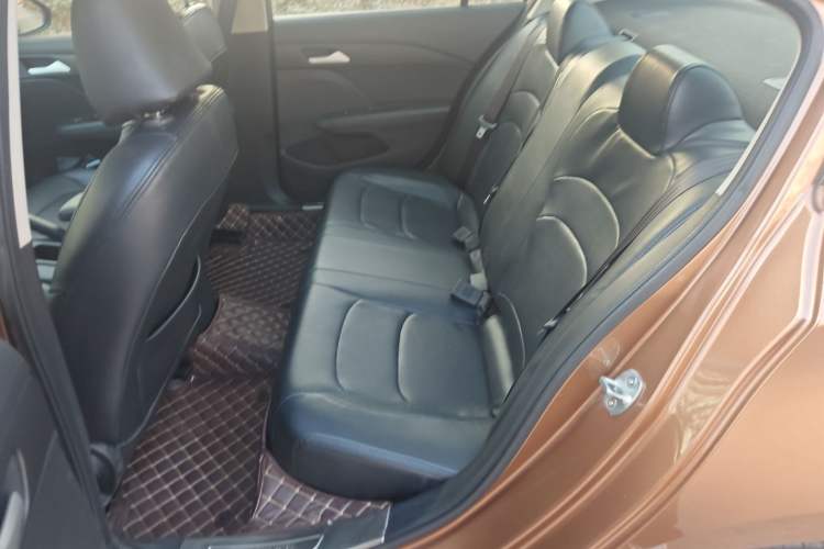 Used Chevrolet Cavalier 2019 320 Automatic Enjoyment with Sunroof Interior 1