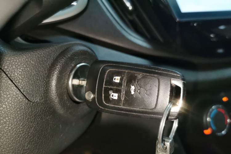 Used Chevrolet Cavalier 2019 320 Automatic Enjoyment with Sunroof Interior 1