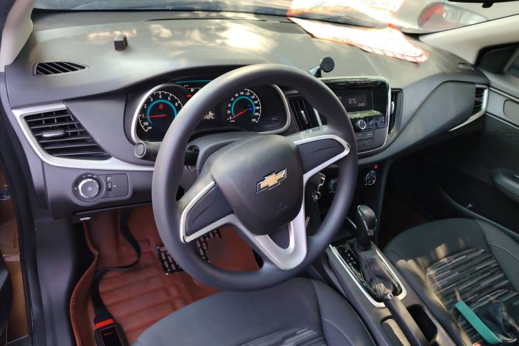 Used Chevrolet Cavalier 2019 320 Automatic Enjoyment with Sunroof Interior 2