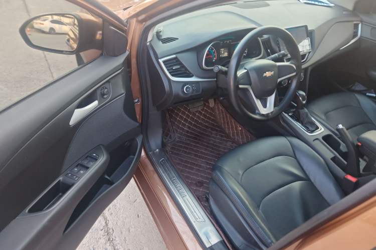 Used Chevrolet Cavalier 2019 320 Automatic Enjoyment with Sunroof Interior 2