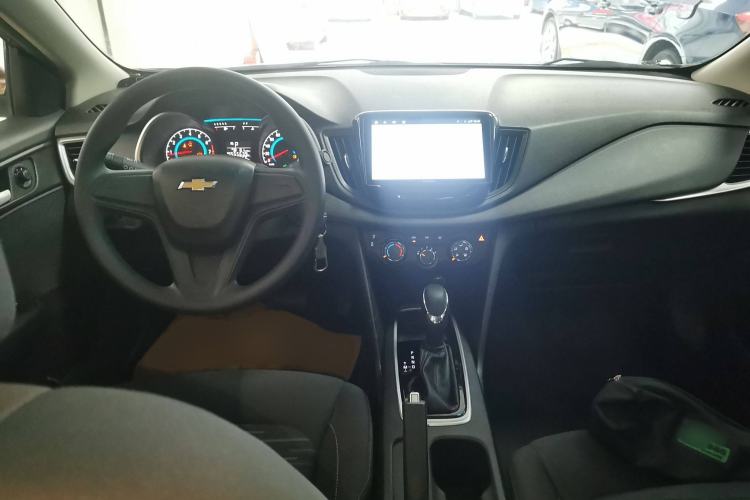 Used Chevrolet Cavalier 2019 320 Automatic Enjoyment with Sunroof Interior 2