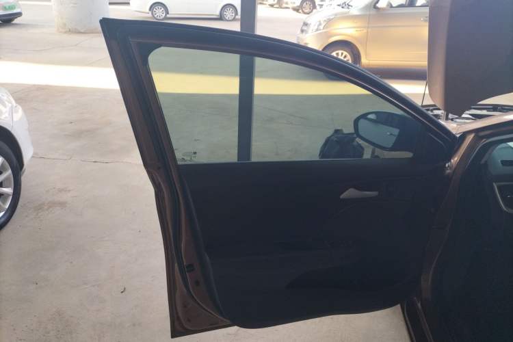 Used Chevrolet Cavalier 2019 320 Automatic Enjoyment with Sunroof Left Front Door Interior