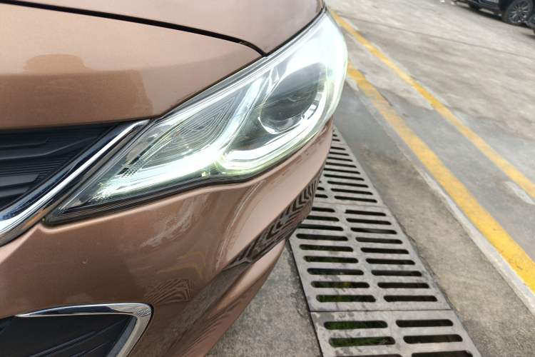 Used Chevrolet Cavalier 2019 320 Automatic Xinyue Edition Left Front Headlight