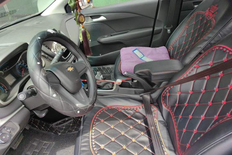 Used Chevrolet Cavalier 2019 320 Automatic Enjoyment with Sunroof Left Front Seat