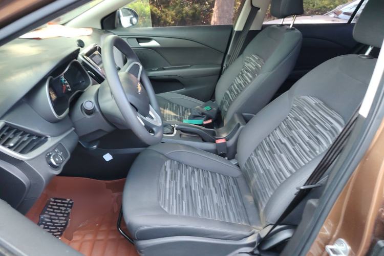 Used Chevrolet Cavalier 2019 320 Automatic Enjoyment with Sunroof Left Front Seat