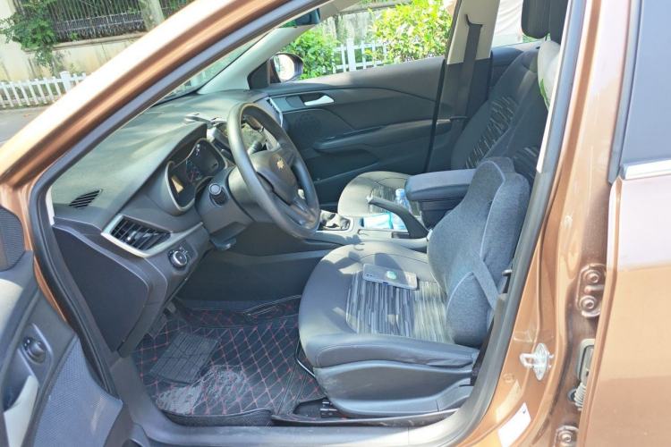Used Chevrolet Cavalier 2019 320 Automatic Enjoyment with Sunroof Left Front Seat
