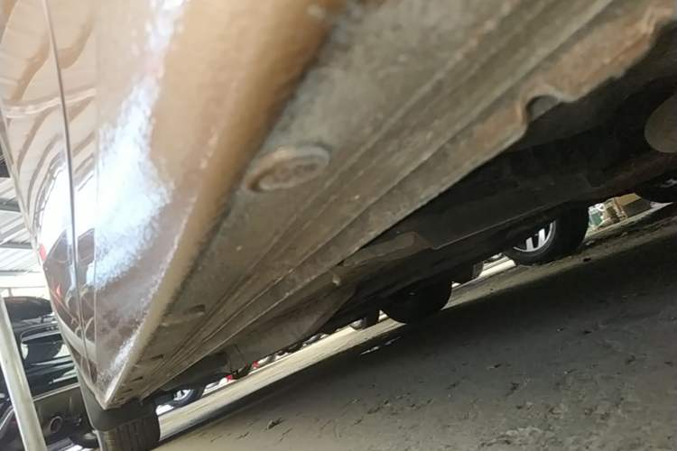 Used Chevrolet Cavalier 2019 320 Automatic Enjoyment with Sunroof Left Side Sill