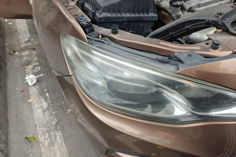 Used Chevrolet Cavalier 2019 320 Automatic Enjoyment with Sunroof Right Front Headlight