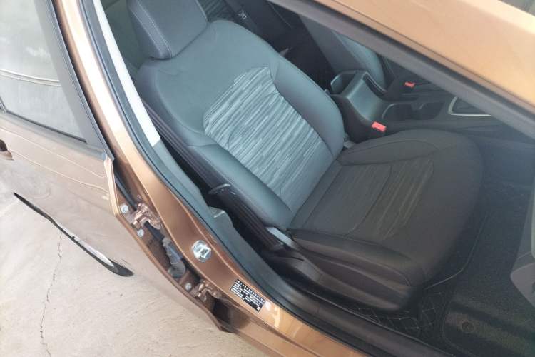 Used Chevrolet Cavalier 2019 320 Automatic Enjoyment with Sunroof Right Front Seat