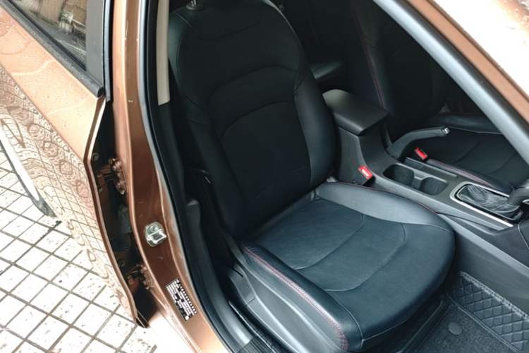 Used Chevrolet Cavalier 2019 320 Automatic Enjoyment with Sunroof Right Front Seat