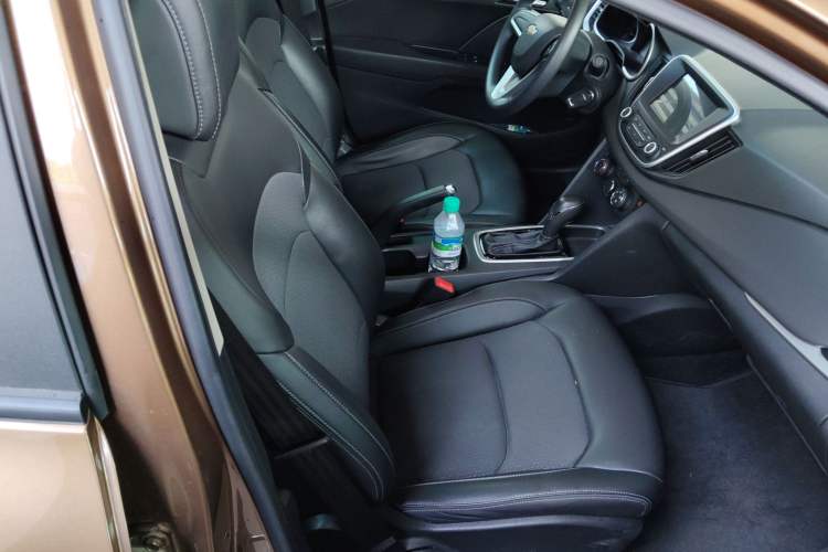 Used Chevrolet Cavalier 2019 320 Automatic Xinyue Edition Right Front Seat