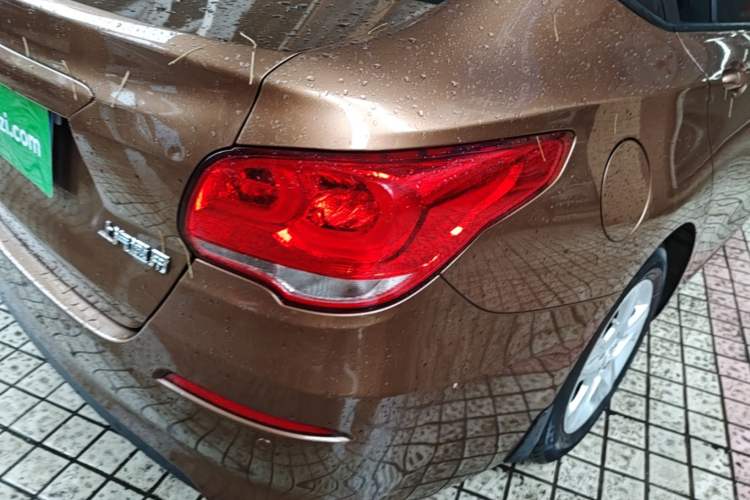 Used Chevrolet Cavalier 2019 320 Automatic Enjoyment with Sunroof Right Rear Taillight