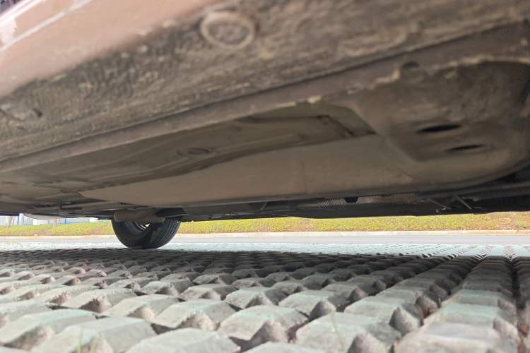 Used Chevrolet Cavalier 2019 320 Automatic Enjoyment with Sunroof Right Side Sill