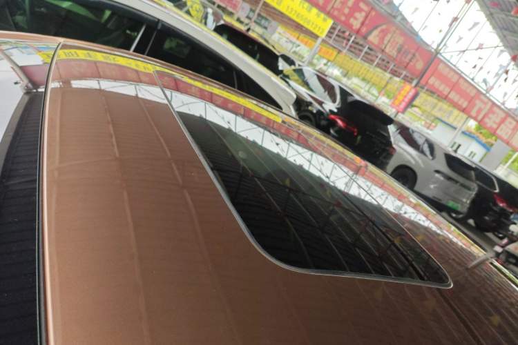 Used Chevrolet Cavalier 2019 320 Automatic Xinyue Edition Roof