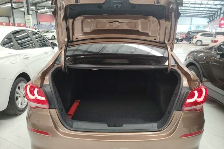 Used Chevrolet Cavalier 2019 320 Automatic Enjoyment with Sunroof Trunk