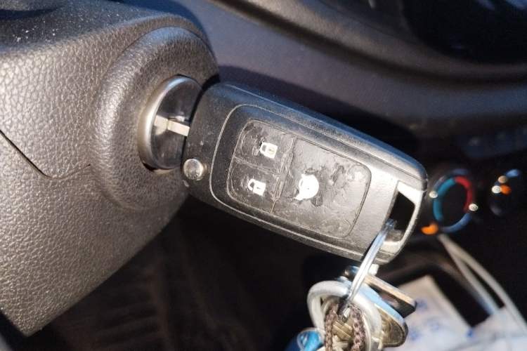 Used Chevrolet Cavalier 2019 320 Manual Enjoyment Edition Vehicle Key