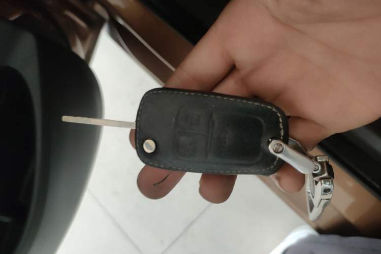 Used Chevrolet Cavalier 2019 320 Automatic Enjoyment with Sunroof Vehicle Key