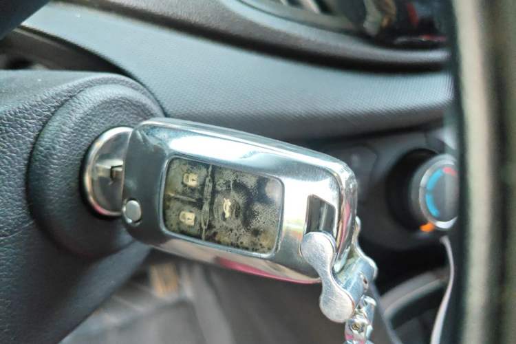 Used Chevrolet Cavalier 2019 320 Automatic Enjoyment with Sunroof Vehicle Key