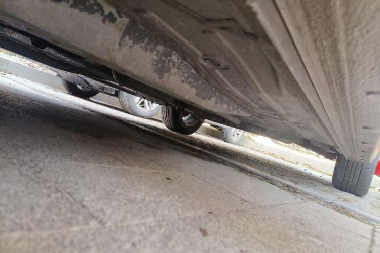 Used Chevrolet Cavalier 2019 320 Automatic Xinyue Edition Chassis Front Left