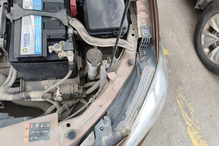 Used Chevrolet Cavalier 2019 320 Automatic Xinyue Edition Engine Bay Left