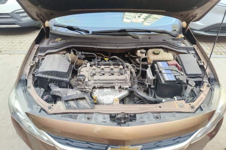 Used Chevrolet Cavalier 2019 320 Automatic Xinyue Edition Engine Bay