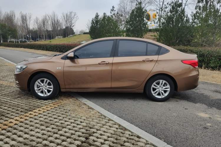 Used Chevrolet Cavalier 2019 320 Automatic Xinyue Edition Exterior 3