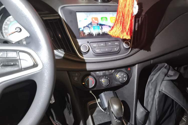 Used Chevrolet Cavalier 2019 320 Automatic Xinyue Edition Audio And AC Panel