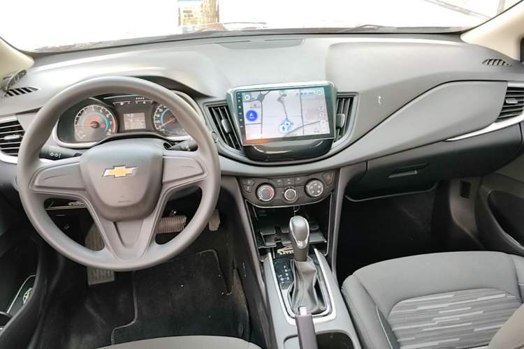 Used Chevrolet Cavalier 2019 320 Automatic Enjoyment with Sunroof Center Console