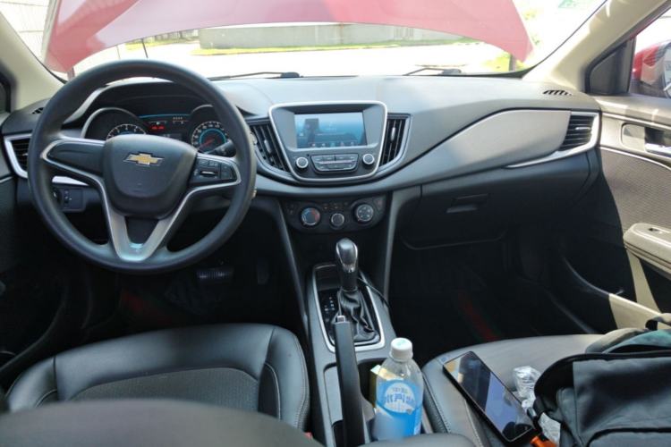 Used Chevrolet Cavalier 2019 320 Automatic Xinyue Edition Center Console