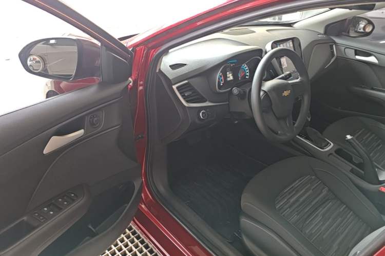 Used Chevrolet Cavalier 2019 320 Automatic Enjoyment with Sunroof Driver Seat