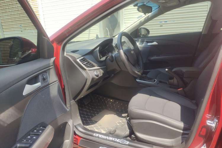 Used Chevrolet Cavalier 2019 320 Automatic Enjoyment with Sunroof Driver Seat