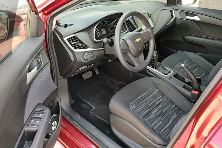 Used Chevrolet Cavalier 2019 320 Automatic Enjoyment with Sunroof Driver Seat