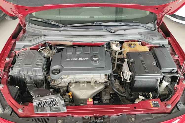 Used Chevrolet Cavalier 2019 320 Automatic Xinyue Edition Engine Bay