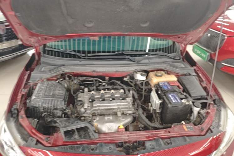 Used Chevrolet Cavalier 2019 320 Automatic Xinyue Edition Engine Bay
