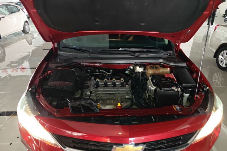 Used Chevrolet Cavalier 2019 320 Automatic Xinyue Edition Engine Bay