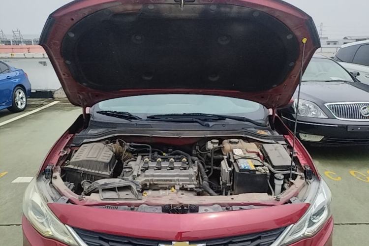 Used Chevrolet Cavalier 2019 320 Automatic Xinyue Edition Engine Bay