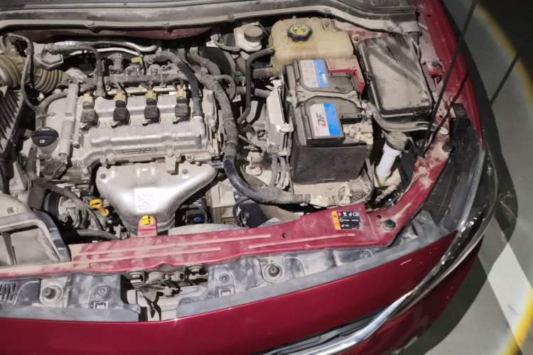 Used Chevrolet Cavalier 2019 320 Automatic Xinyue Edition Engine Bay Left