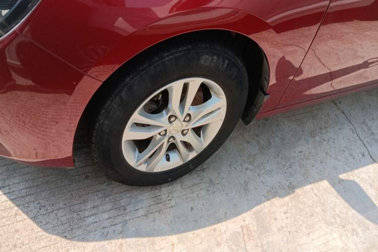 Used Chevrolet Cavalier 2019 320 Automatic Xinyue Edition Exterior 7