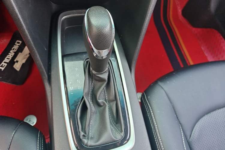 Used Chevrolet Cavalier 2019 320 Automatic Enjoyment with Sunroof Gear Lever