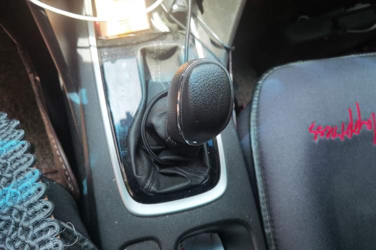 Used Chevrolet Cavalier 2019 320 Automatic Enjoyment with Sunroof Gear Lever