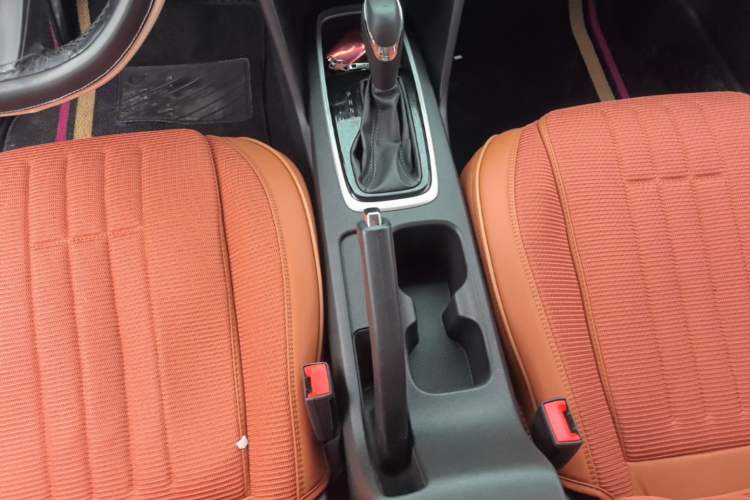 Used Chevrolet Cavalier 2019 320 Automatic Enjoyment with Sunroof Gear Lever