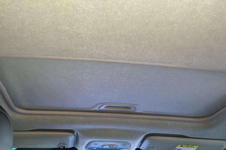 Used Chevrolet Cavalier 2019 320 Automatic Xinyue Edition Headliner