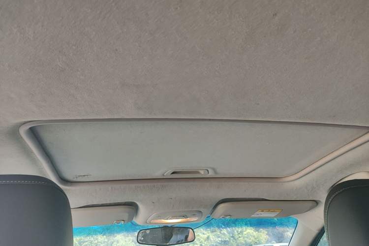 Used Chevrolet Cavalier 2019 320 Automatic Xinyue Edition Headliner