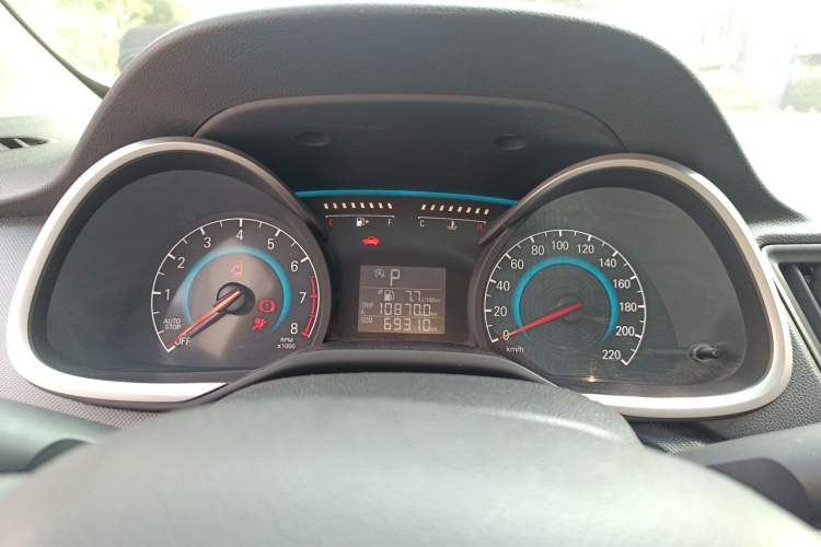 Used Chevrolet Cavalier 2019 320 Automatic Enjoyment with Sunroof Instrument Cluster