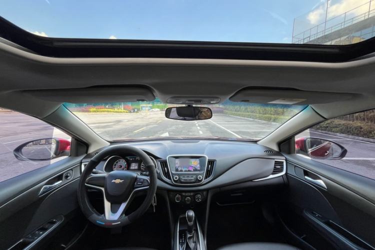 Used Chevrolet Cavalier 2019 320 Automatic Xinyue Edition Interior 3